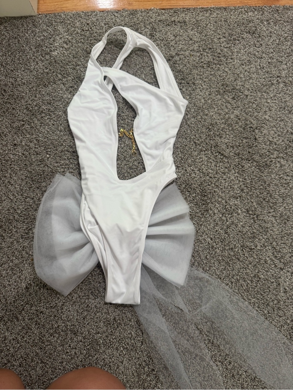 NWOT 437 Bridal White One-Piece Swimsuit with Tulle Bow Detail